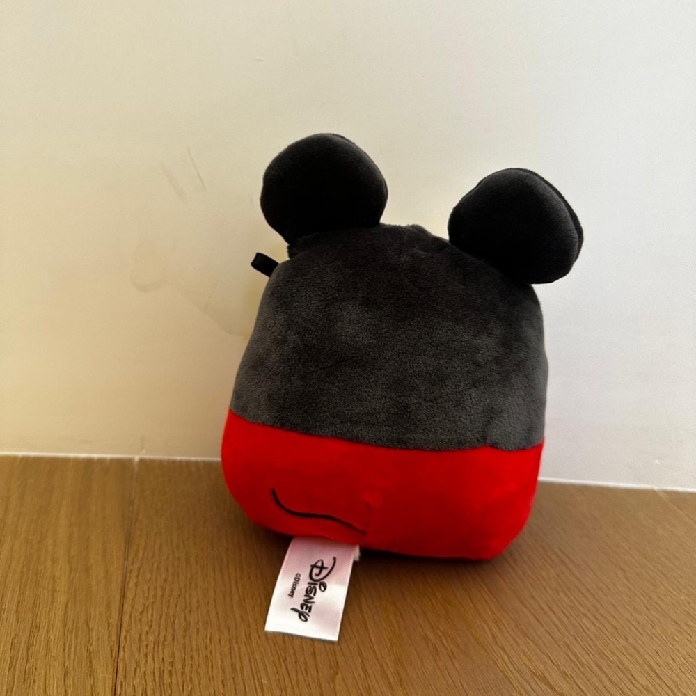 Mickey - Picture 2 of 4